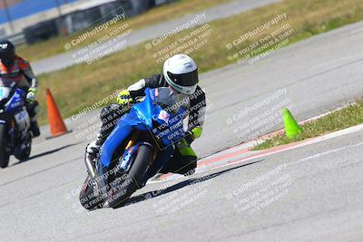 media/Apr-23-2022-Fastrack Riders (Sat) [[cb2d6ae73d]]/LEVEL 4/1PM TURN 6 OUTSIDE/
